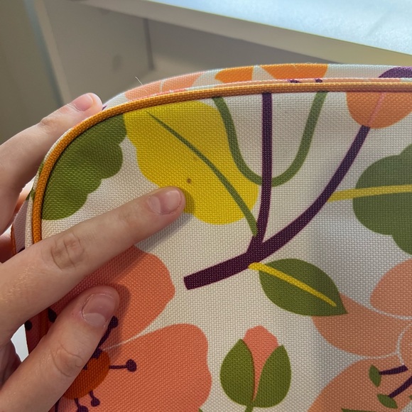 Clinique Floral Multi-Color Women's Cosmetic Bag - Picture 3 of 7